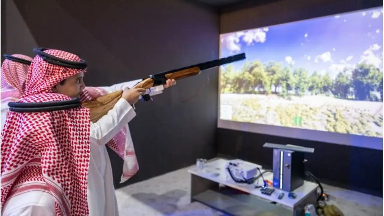 معرض الصقور والصيد السعودي 2025 يستعرض تشكيلة ضخمة من 600 قطعة سلاح